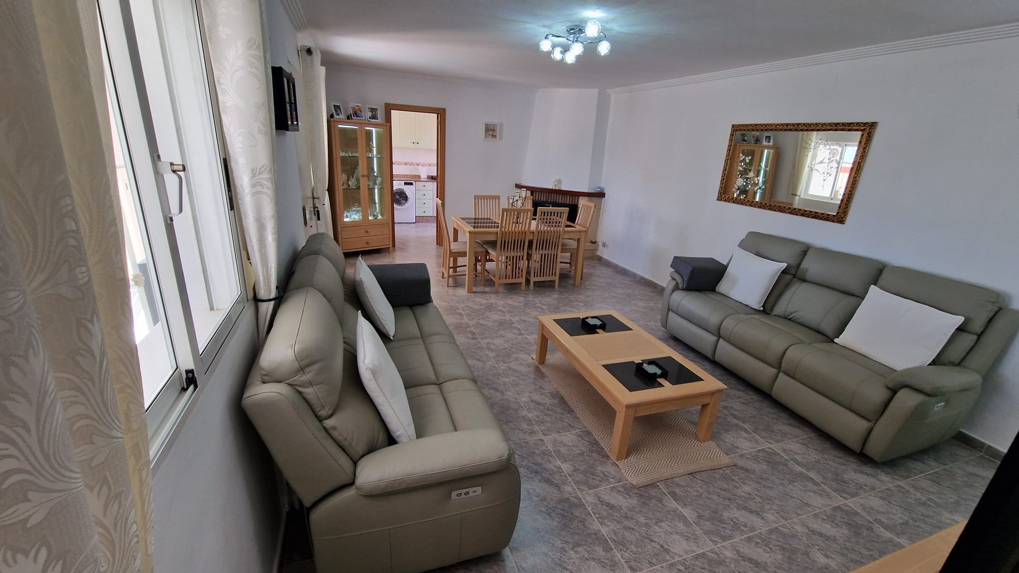 371D Villa-HV371