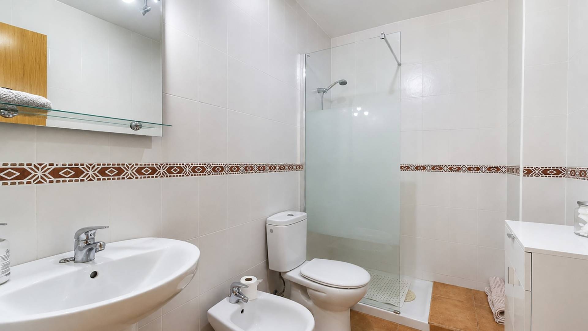 373p Apartment-HV374