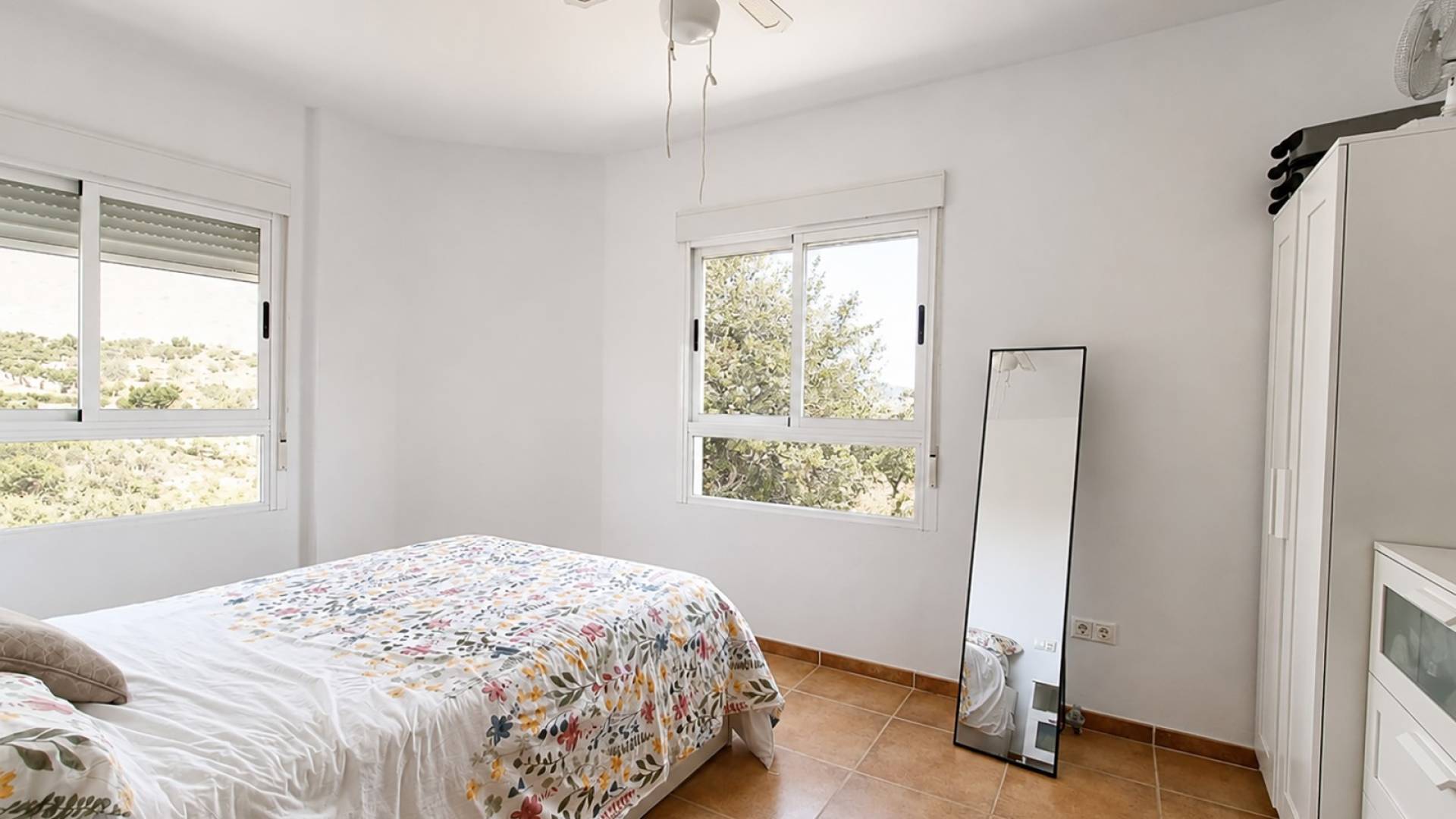 373q Apartment-HV374
