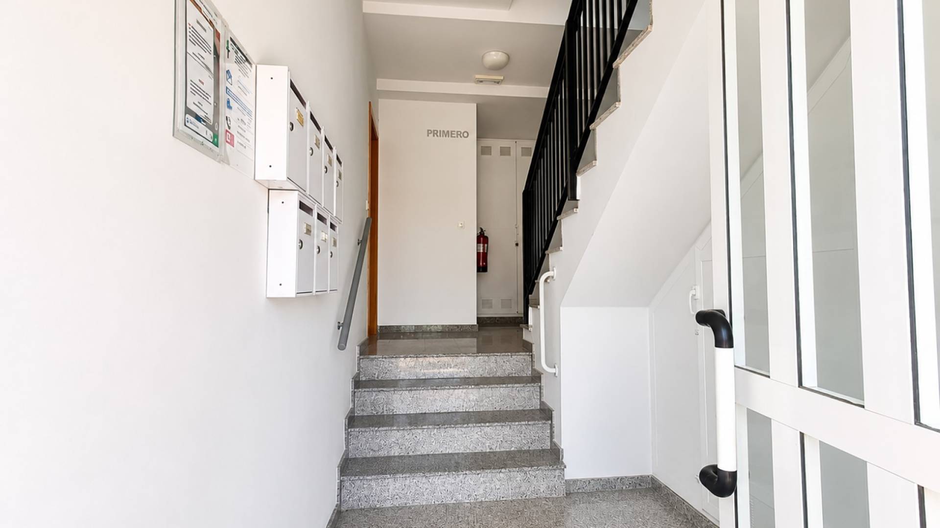 373z Apartment-HV374