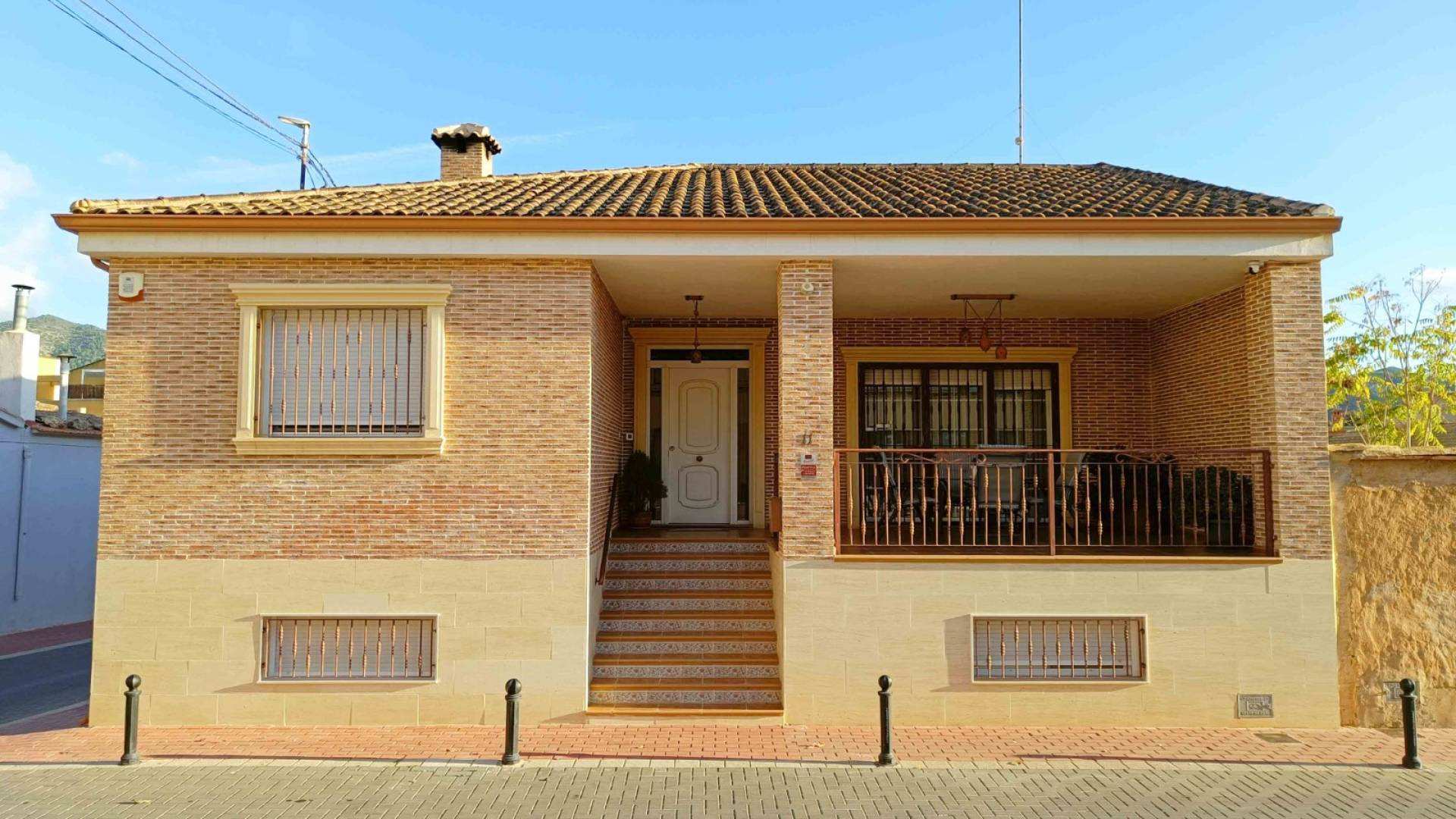 377a (Custom) Villa-HV377