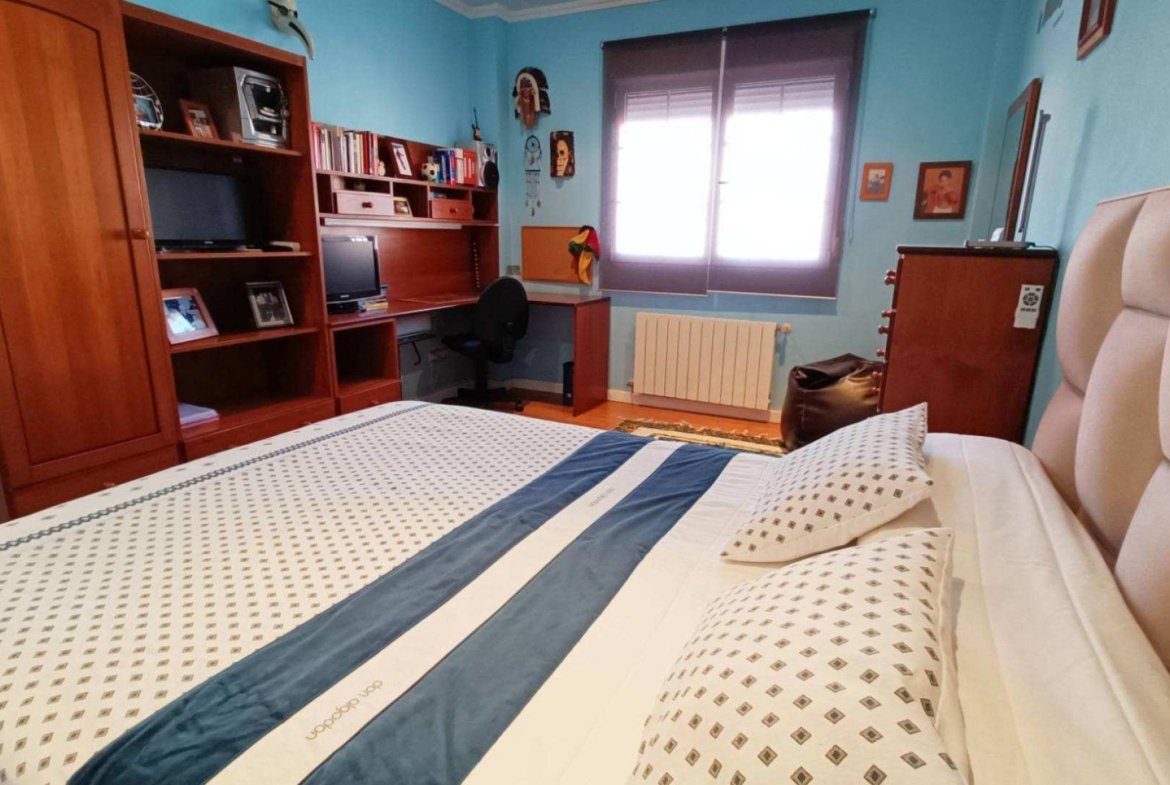 Villa-HV377