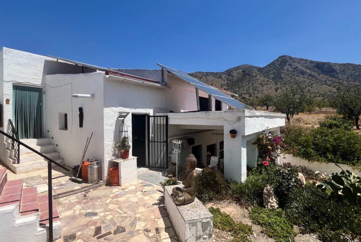 Finca/Cave House-HV269
