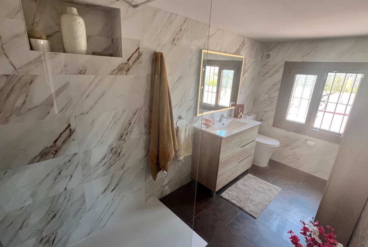 Finca/Cave House-HV269