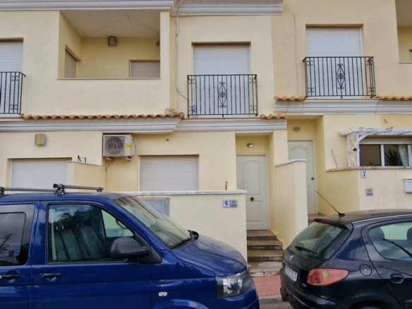 Townhouse-HV384