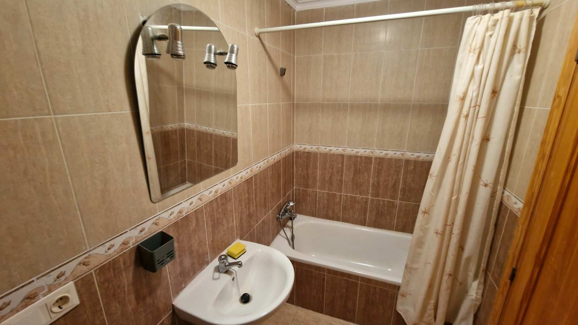 Townhouse-HV384