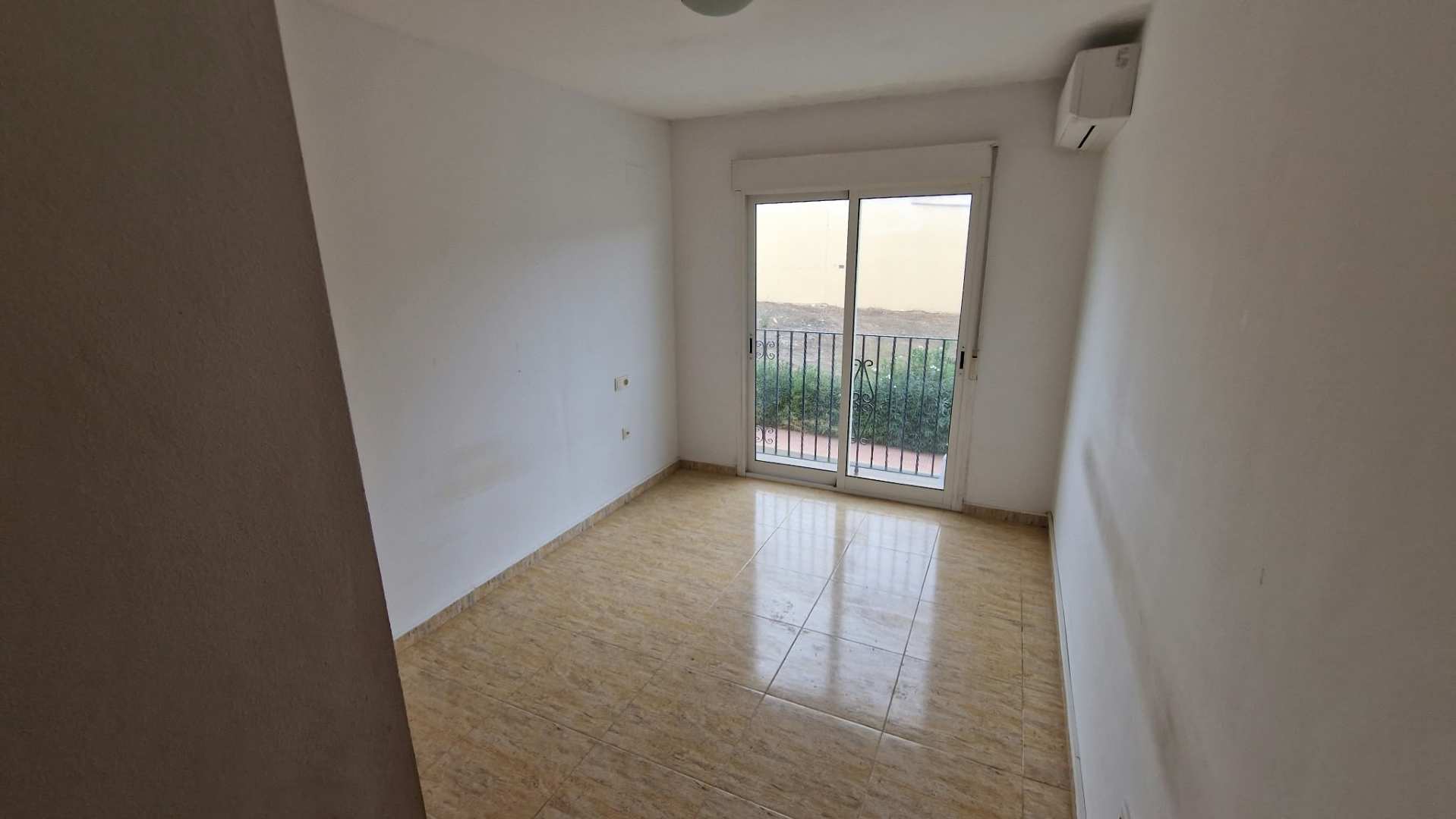 Townhouse-HV384