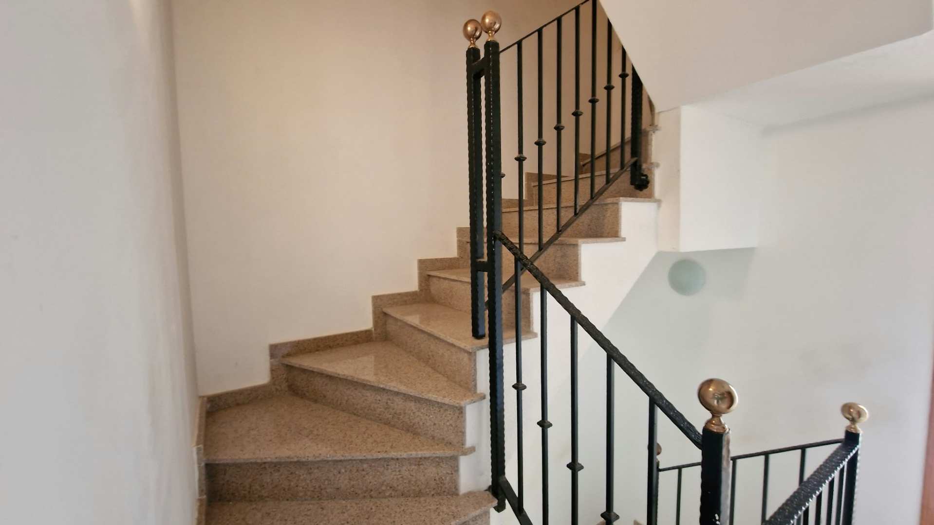 Townhouse-HV384