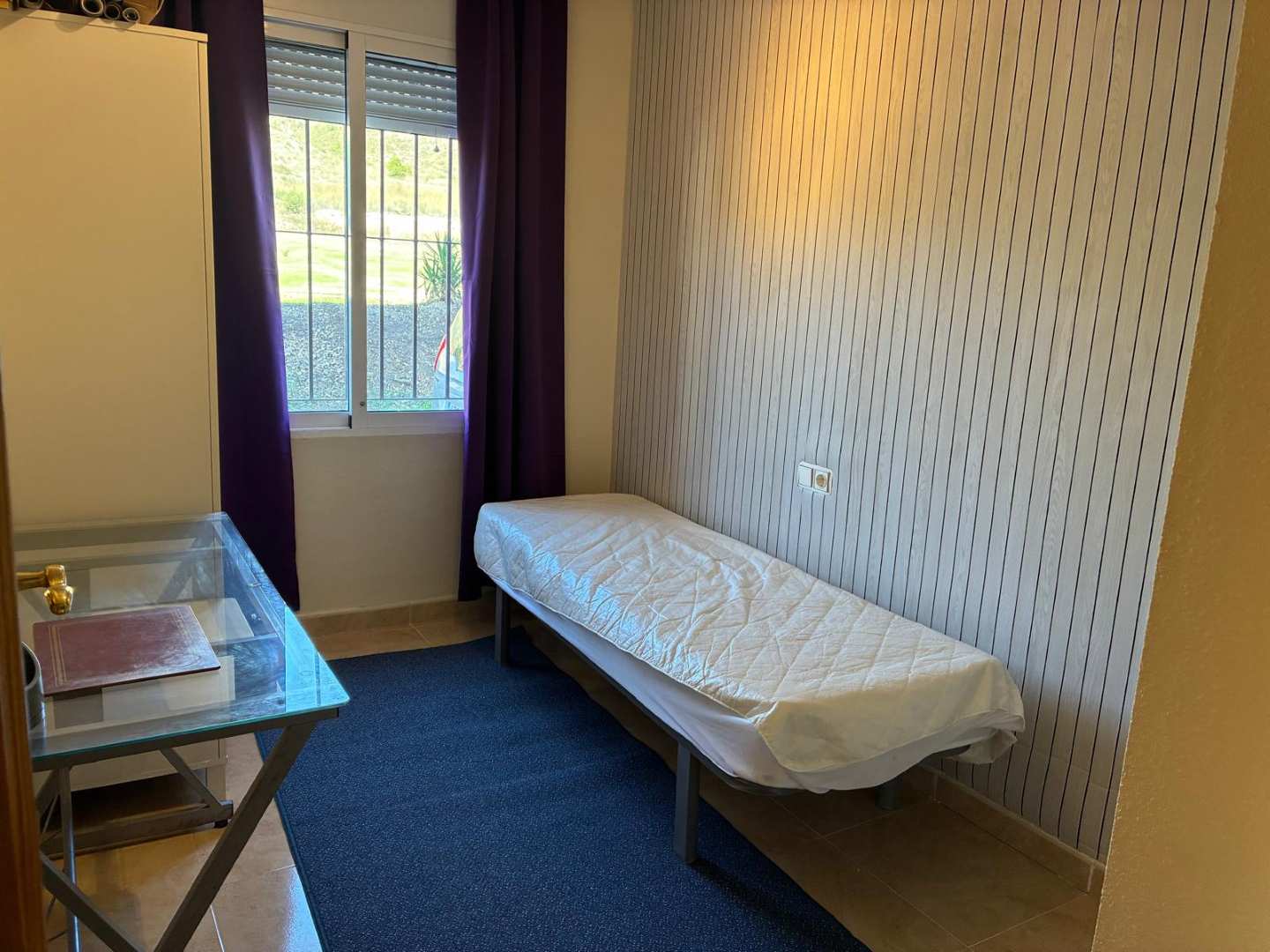 385j Apartment-HV385